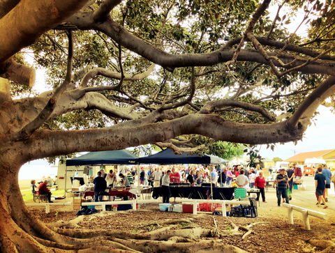 Stansbury Seaside Markets - Hobart Tourism 1