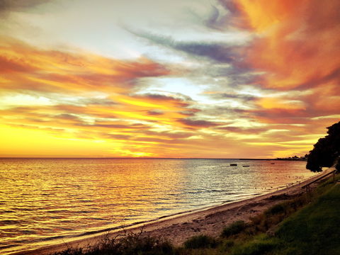 Stansbury Seaside Markets - Hobart Tourism 2