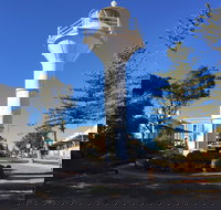 Tipara Lighthouse Wallaroo - Tourism TAS