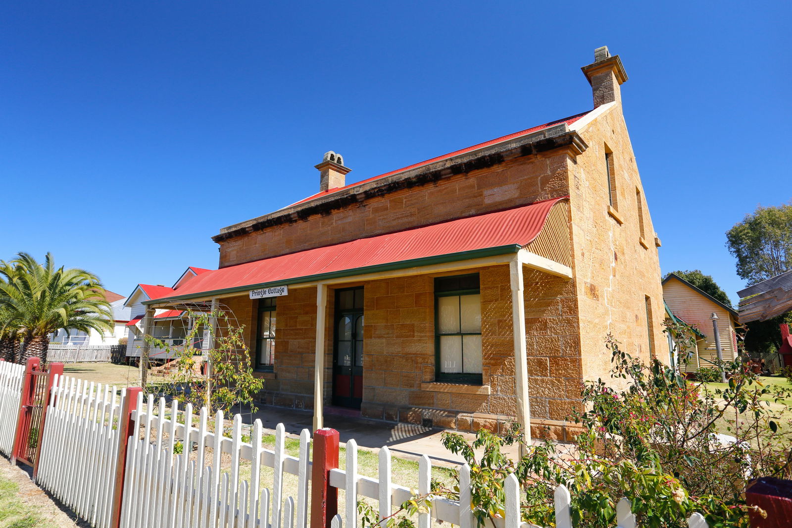 Warwick Dc ACT Tourism TAS