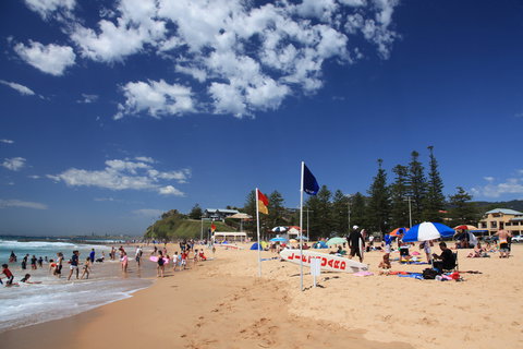 Austinmer Beach - Tourism TAS 2