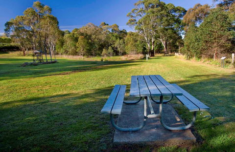 Cecil Hoskins Picnic Area - Hobart Tourism 0