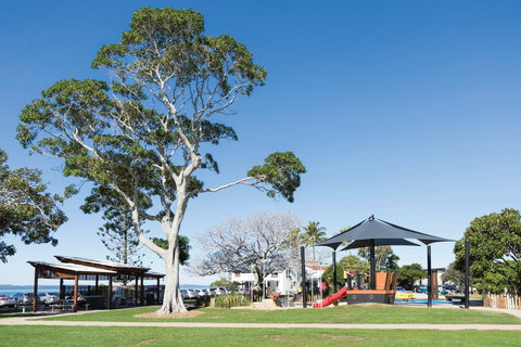 Eddie Santaguiliana Way - Tourism TAS 0