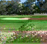 Howlong Golf Resort - Hobart Tourism