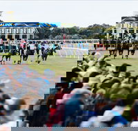 Oakbank - Tourism TAS