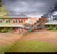 Rouse Hill Estate - Tourism TAS
