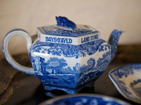 Runnymede - National Trust House & Gardens - Tourism TAS 2