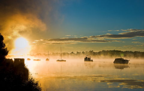 Clarence River - Hobart Tourism 2