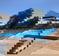 Molong Swimming Pool - Tourism TAS