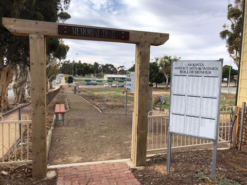 Moonta Area School Memorial Trail - Tourism TAS 1