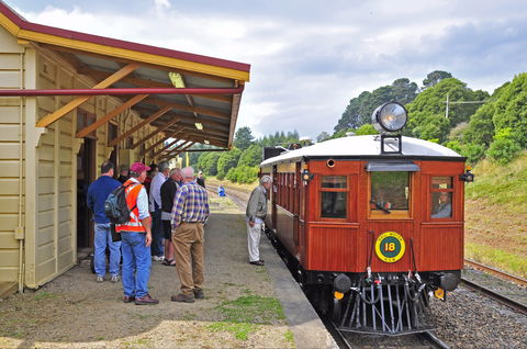 Robertson Heritage Railway Station - Hobart Tourism 0