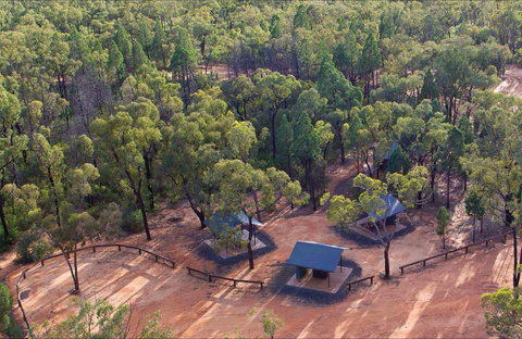 Salt Caves Picnic Area - Hobart Tourism 0