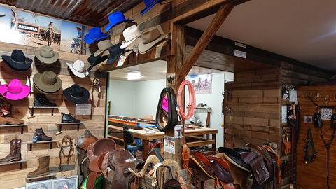Simon Martin Whips & Leathercraft - Hobart Tourism 2