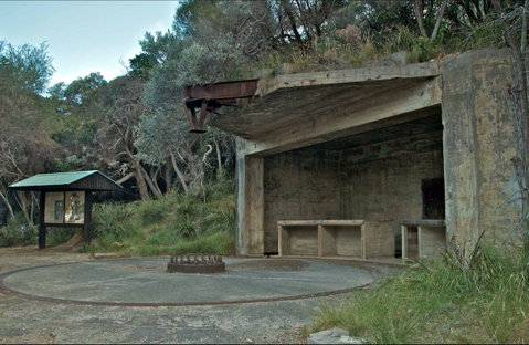 World War II Gun Emplacements - Tourism TAS 0