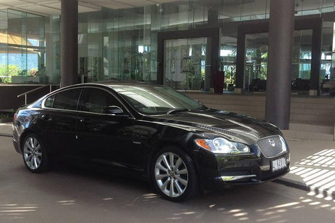 Jaguar Limousine Transfer Cairns Airport To Palm Cove - Tourism TAS 4