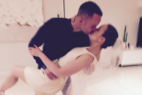 Elope In Paradise - Weddings At Mission Beach - Hobart Tourism 0