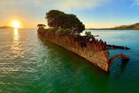 Aquascene Magnetic Island Sunset & Shipwreck Tour - Tourism TAS 4