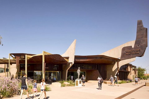 Winton Discovery Day Tour - Tourism TAS 3