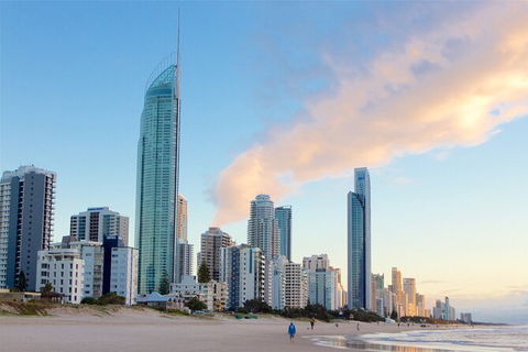 Gold Coast Airport Transfers : Airport OOL To Gold Coast City In Business Car - Hobart Tourism 2