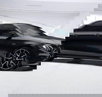 Gold Coast Airport Transfers  Gold Coast City to Airport OOL in Business Car - Hobart Tourism