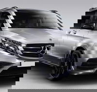 Gold Coast Airport Transfers  Airport OOL to Gold Coast City in Luxury Van - Hobart Tourism