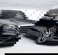 Gold Coast Airport Transfers  Gold Coast City to Airport OOL in Luxury Car - Hobart Tourism