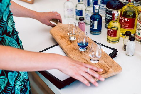 Boutique Gin Tour - Tourism TAS 10
