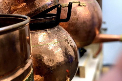 Boutique Gin Tour - Tourism TAS 9