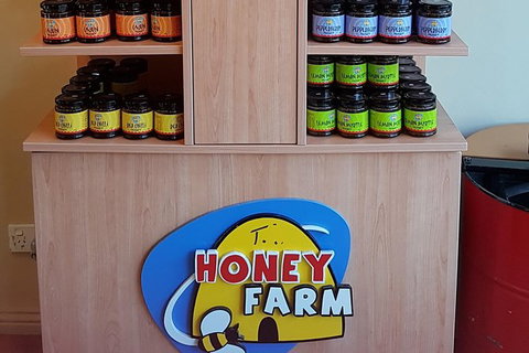 Cruise Ship Excursion: Gourmet Food & Wine - Tourism TAS 13