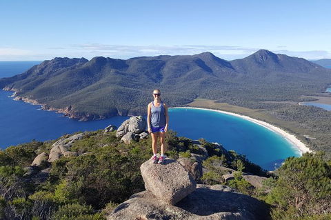 4-Day Fabulous Tasmania Tour: Wineglass Bay, Port Arthur, Devils & Bruny Island - Hobart Tourism 0