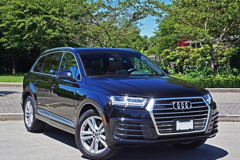 Audi Q7 SUV Melbourne Airport To CBD - Tourism TAS 0