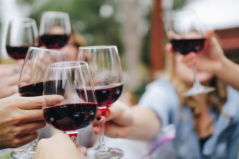 Mornington Peninsula 2-6 Guests Lunch And Inc Wine Tasting At Quealy Winemakers - Tourism TAS 3