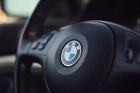 Arrival Private Transfer Melbourne Airport MEL To Melbourne City By Business Car - Tourism TAS 4