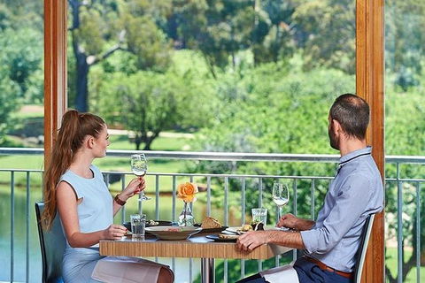 Romance Cruise + Scenic Tour + Beer Tasting + 3 Course Lunch + Hamper - Tourism TAS 3