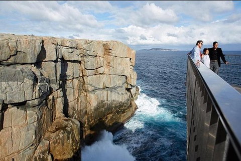 The Gap & Natural Wonders Guided Tour - Tourism TAS 2