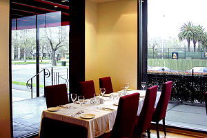 Red Terrace - Hobart Tourism 0