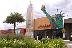Manhattan Hotel - Tourism TAS 1