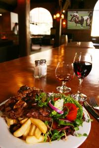 Brewhouse Brewery Sports Bar And Grill - Hobart Tourism 2