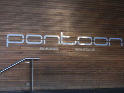 Pontoon Bar - Hobart Tourism 1