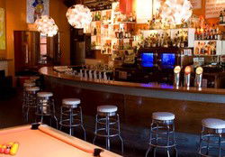 Crown And Sceptre Hotel - Hobart Tourism 3