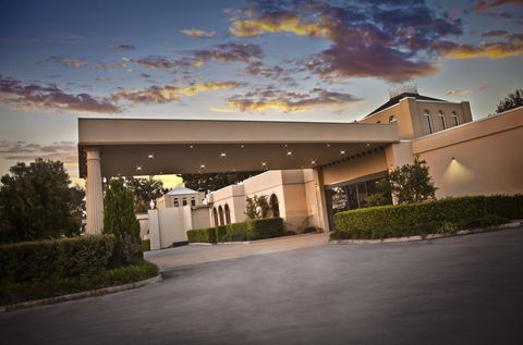 Shangri-La Gardens - Hobart Tourism 0