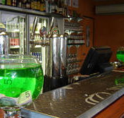 The Tap On Mitchell - home of the Fishbowl Cocktail - Tourism TAS