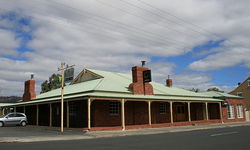 Huntington Tavern - Hobart Tourism 0