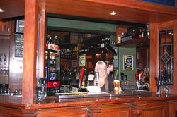 Metro Puggs Irish Bar - Tourism TAS 1