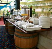 Alexanders Restaurant - Lord Forrest Hotel - Tourism TAS