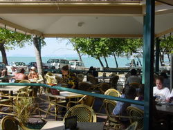 Apres Beach Bar & Grill - Palm Cove - Tourism TAS 2