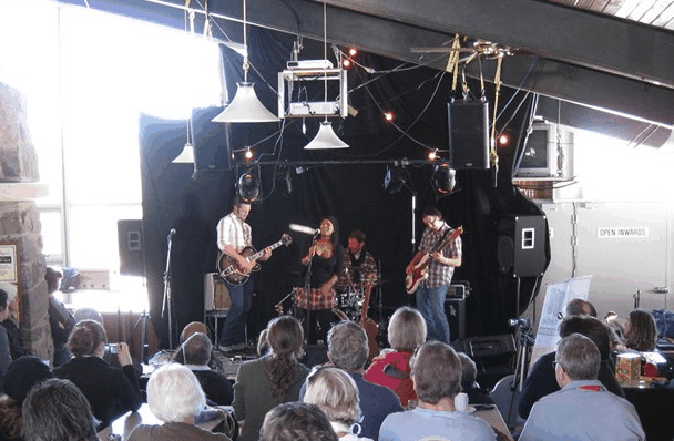 Sundeck Hotel - Tourism TAS 2