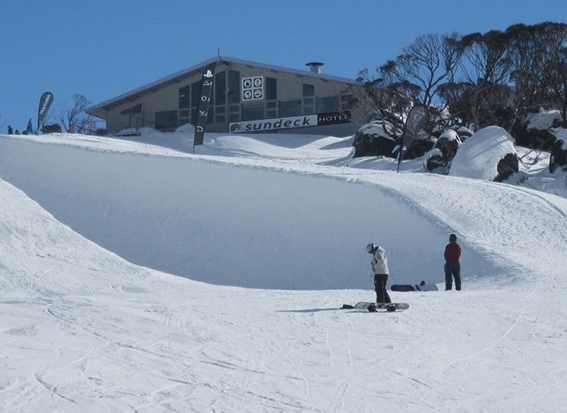 Sundeck Hotel - Tourism TAS 3