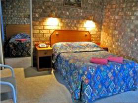 Comfort Inn Citrus Valley - Hobart Tourism 0