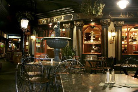 Pig N Whistle British Pub Indooroopilly - Tourism TAS 4